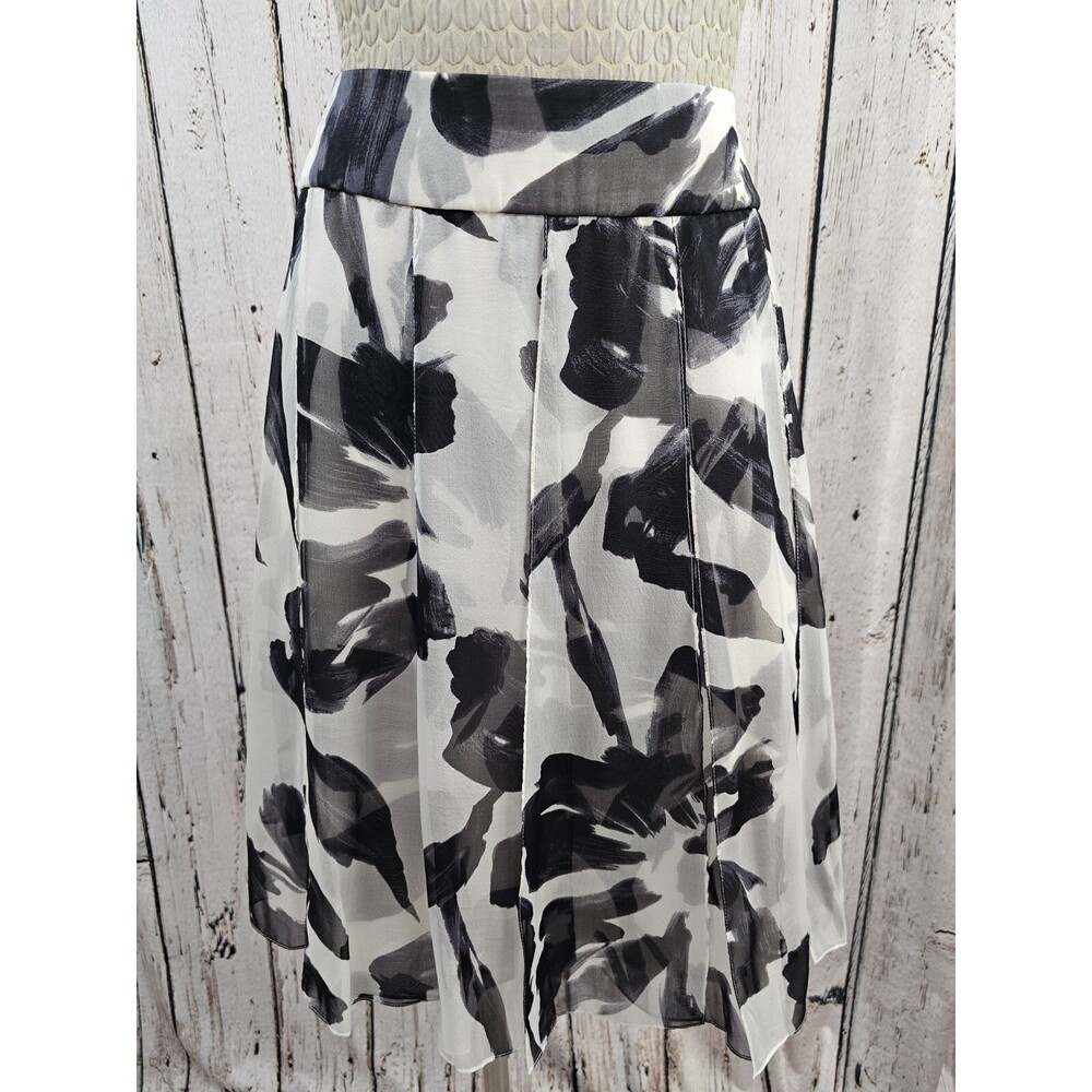 Carmen Marc Valvo 100% Silk Black White A-Line Dressy Skirt Women's 10 EUC